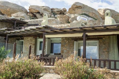 Beyond Beachfront Super Paradise Villa