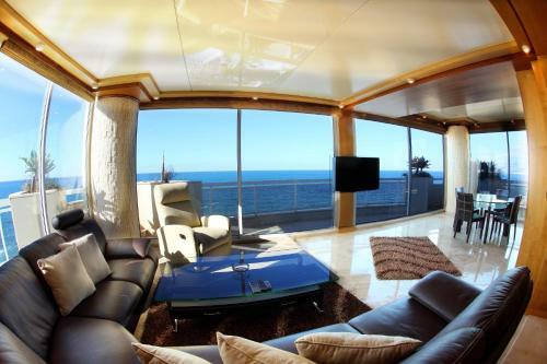 Apartamento Lahoya Suites
