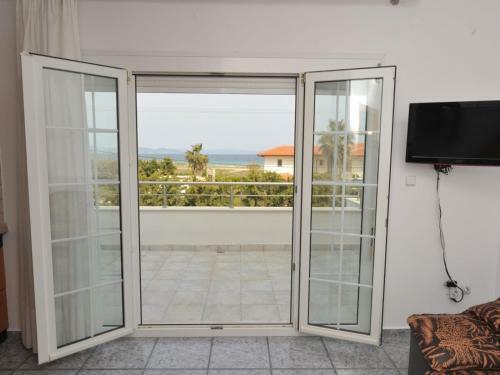 Irini Villa By Travelpro Services Nea Potidea Beach Halkidiki