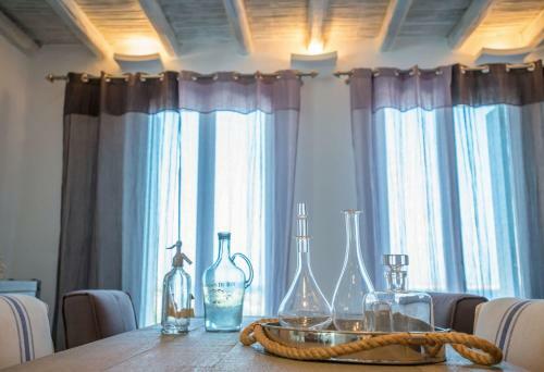 Luxury Paros Villa Superior Villa Private Pool Stunning Interior 7 Bdr Tserdakia