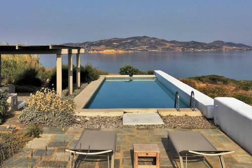 Platinum Paros Villa Villa Duette 6 Bedrooms Beachfront Makria Miti