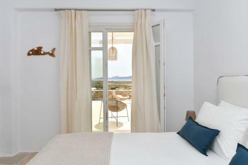Luxury Paros Villa Villa Aethra Beautiful Serene Glisidia
