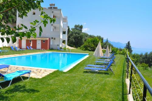 Loft Apartment Adonis In Pelekas Beach With Pool