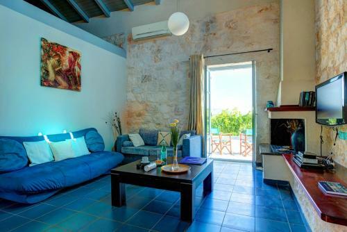 Perachori Villa Sleeps 4 Pool Air Con Wifi T604840