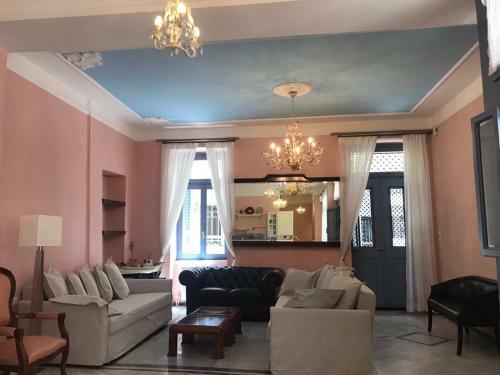 Apartamento Neoclassical House In Central Piraeus