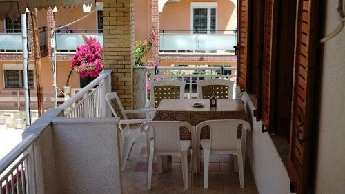 Apartamento Maria-dimis House