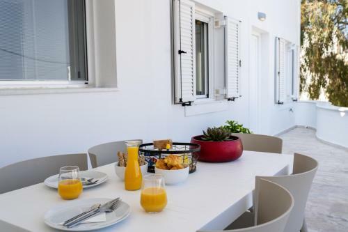 Apartamento Thira Gold Suites