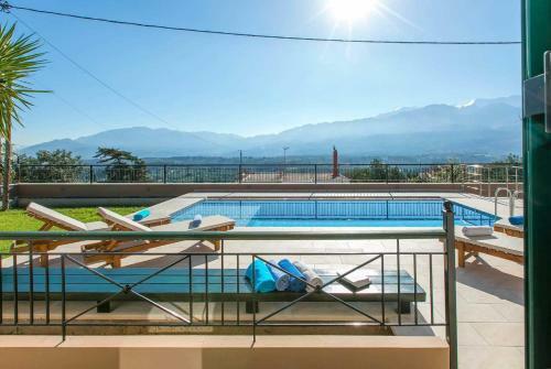 Villa Aloni