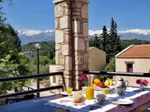 Villa Irilena, For Up To 10 People