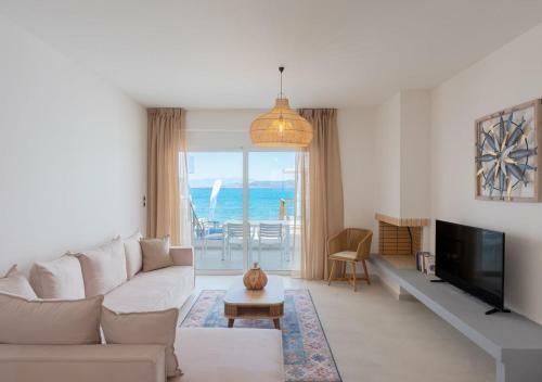 Hostal Costa Vasia Suites And Apartments