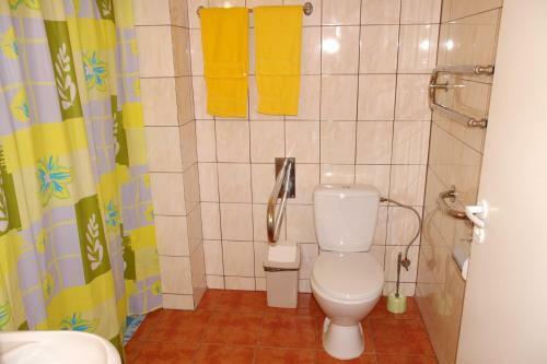 Hostal Turn? Guest House