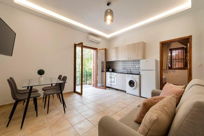 Ariadni Apartments