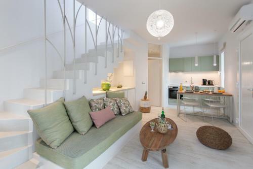 Villa Sunday Luxury Suites