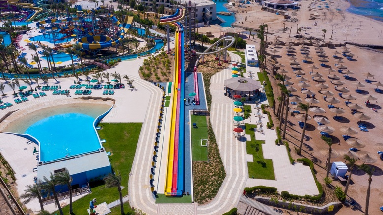 Blend Club Aqua Hotel