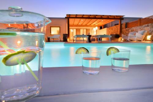 Villa In Elia Sleeps 6 With Pool And Air Con