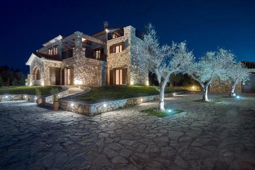 Palazzo Villa 5 Stars World 5th Awarded Villa