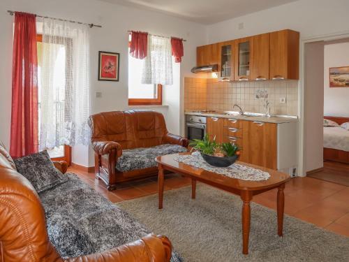 Holiday Home Marija - Rac403
