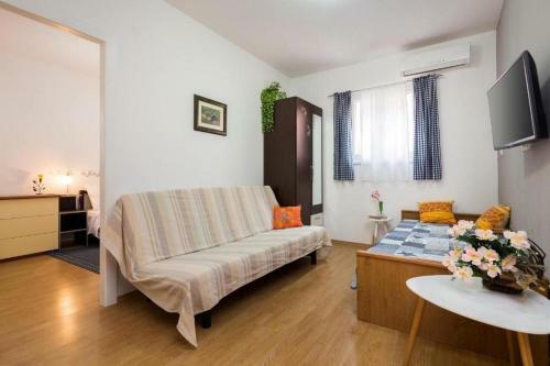 Apartments Nadia