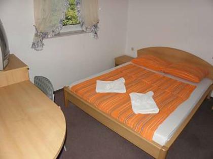 Apartments Monika - 10m From Sea