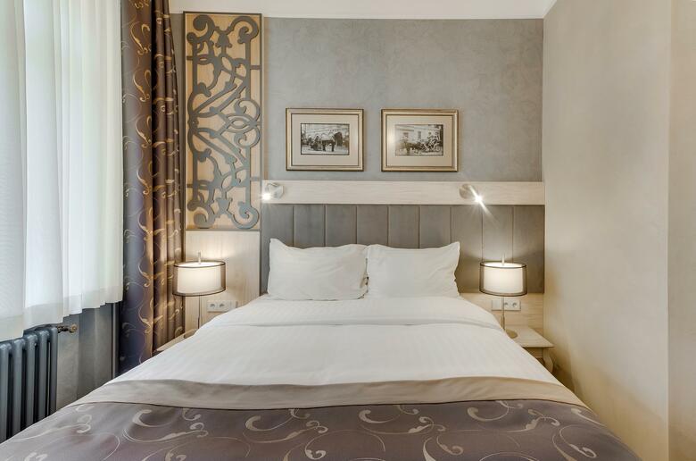 Semarah Hotel Metropole