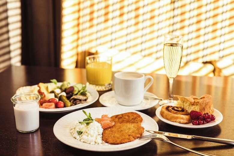 Semarah Hotel Metropole