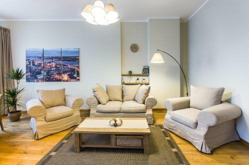 Upisha Street Lux Apartments