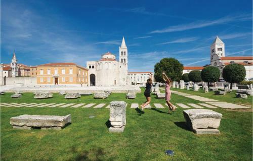 Two-bedroom Holiday Home In Zadar