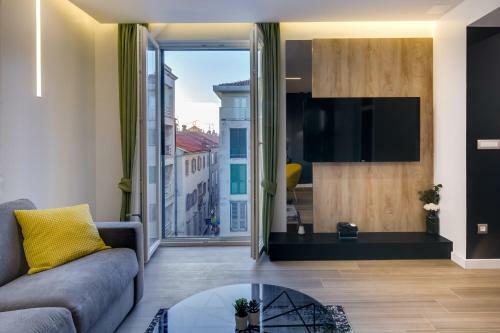 Marcius Luxury Apartment With Jacuzzi & Sauna