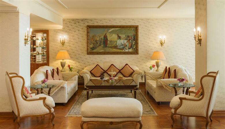 Sheraton Kuwait, A Luxury Collection Hotel