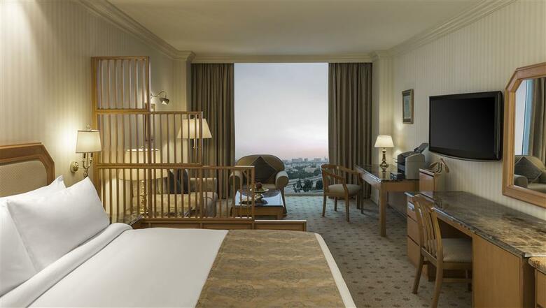 Sheraton Kuwait, A Luxury Collection Hotel