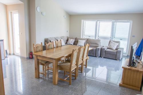 Apartments Citrine On The Beach