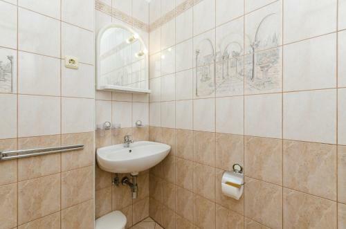 Abros Apartments
