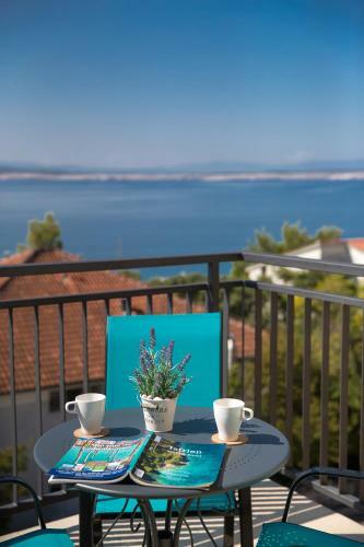 Luxury Sea View Apartments