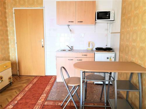 Hostal Apartments And Rooms Marijan