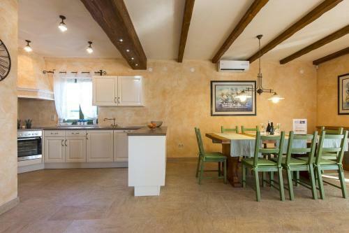 Luxury Villa Nika