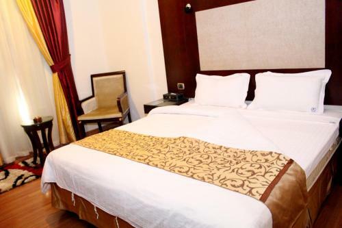Apartamentos Raoum Inn