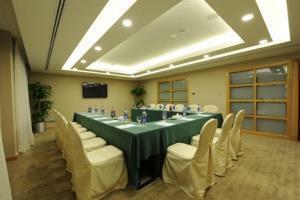 Hotel Holiday Inn Downtown Kuwait