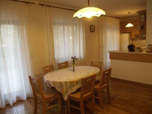 Apartments Zlatko - 100m From Sea