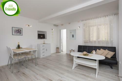 Apartamentos Izvijacica Suite