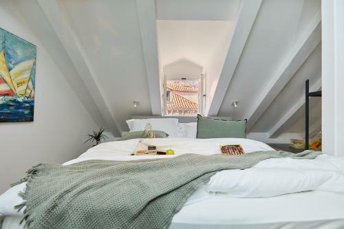 Bed & Breakfast Bota Palace