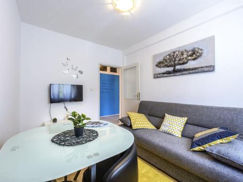 Spacious Apartment In Dubrovnik With Beach Nearby
