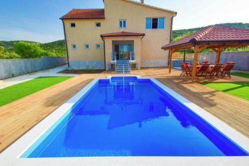 Villa Julija