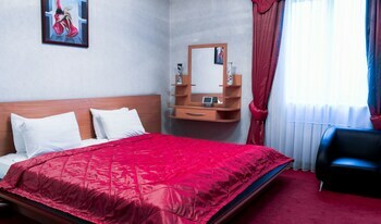 Hotel Golden Dragon
