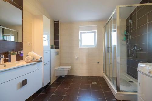 Prunus-luxurious Holiday Home With A Private Pool