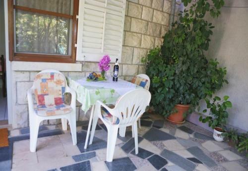 Apartments Liza - 80m From The Sea