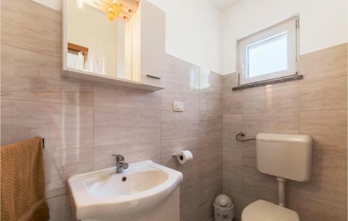 Beautiful Home In Krnica W/ 2 Bedrooms