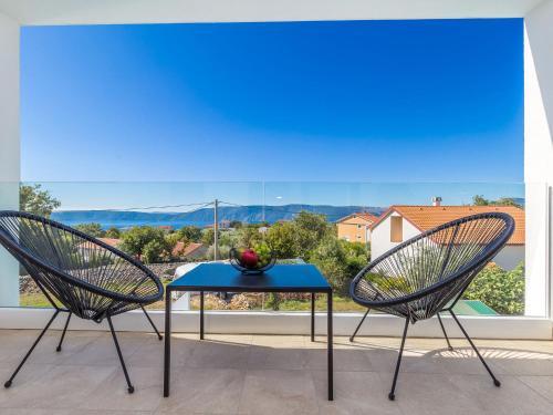 Scenic Villa In Linardi?i With Private Swimming Pool