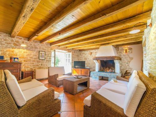 Enchanting Villa With Beautiful Stone Architecture