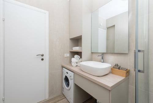 Beach Apartments Mara