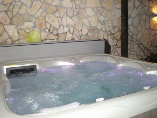 Apartments Dino - With Hot Tub